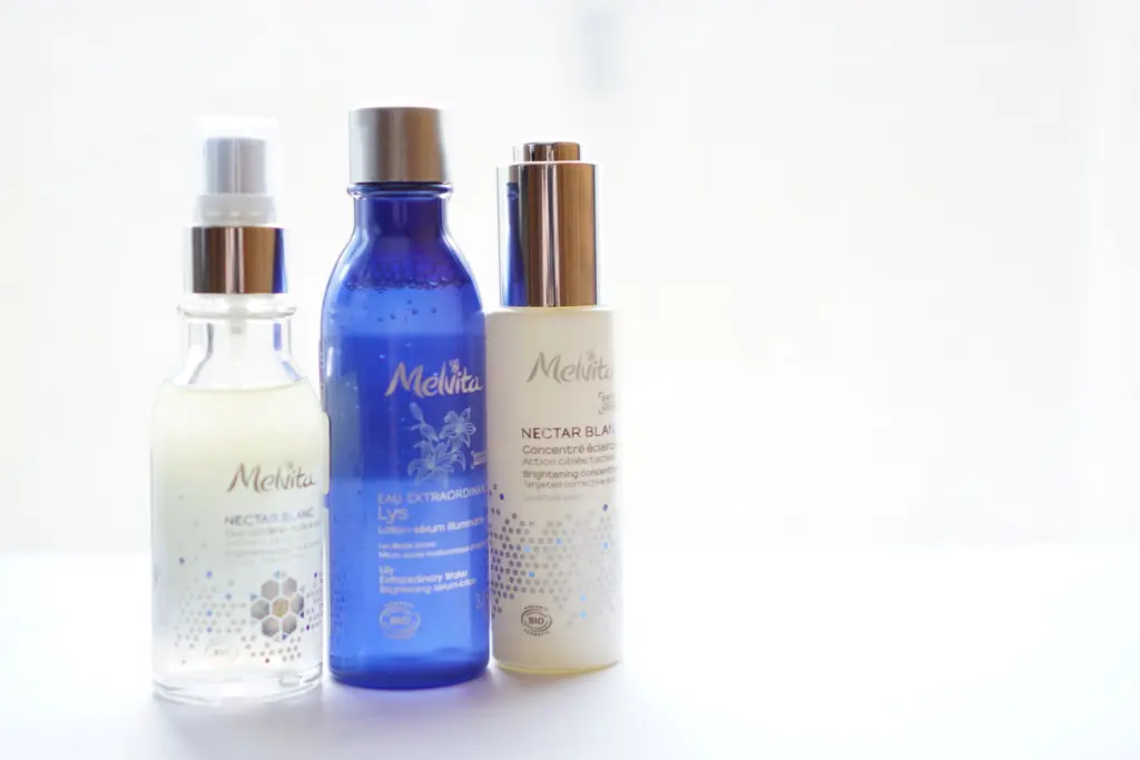 Melvita 白ゆりの透明感 トリオ