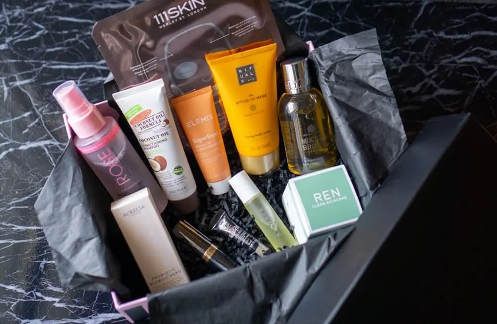 lookfantastic Black Friday Beauty Box 2021 開封＆レビュー