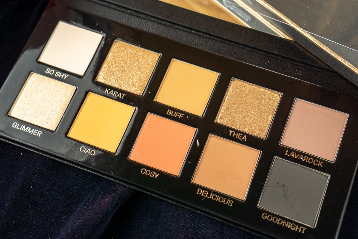 Vieve Full Size The Essential Eyeshadow Palette