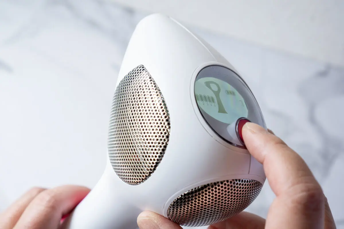 ついに日本での発売再開！パーソナルレーザー脱毛器トリア 4X 使用レビュー