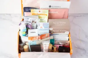 Amazon ブラックフライデーセール 限定 Collection Box やすらぎをあなたに ヒーリングケアセット 開封 & レビュー